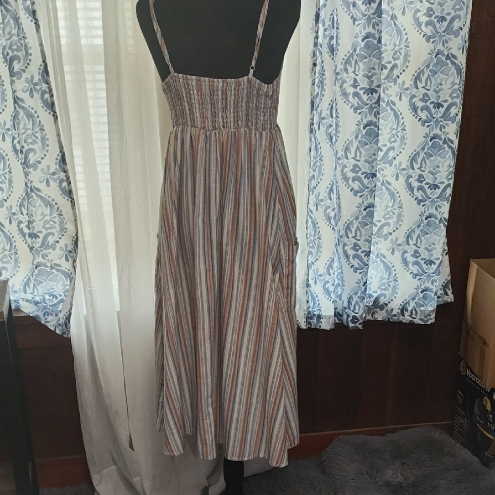 Multi-Color Striped Button-Front Maxi Dress - Picture 4 of 4
